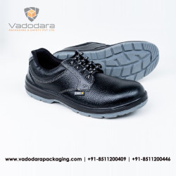 TIGO’S TS-101 SAFETY SHOES