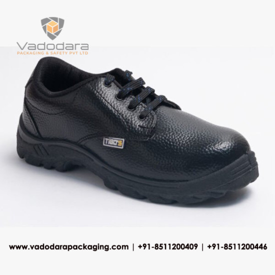 TIGO’S RAPID-PVC SAFETY SHOES